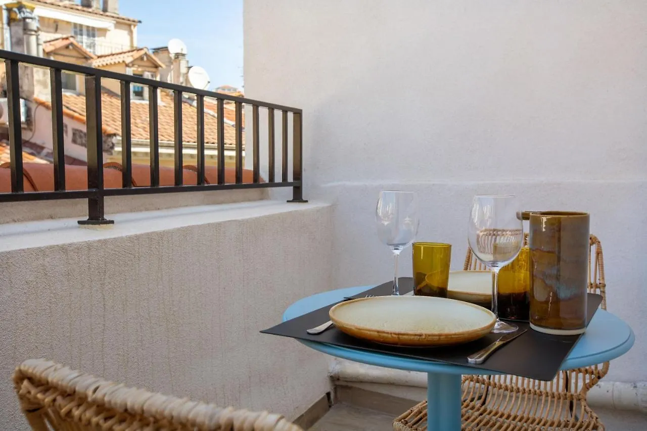 Le Saint Victor Coeur De Cannes Apartment