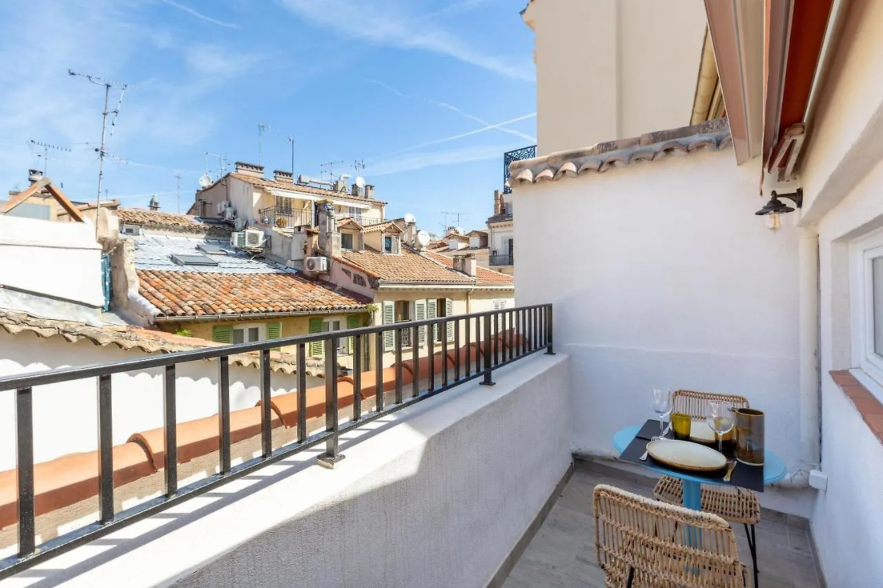 Le Saint Victor Coeur De Cannes 0*,  France